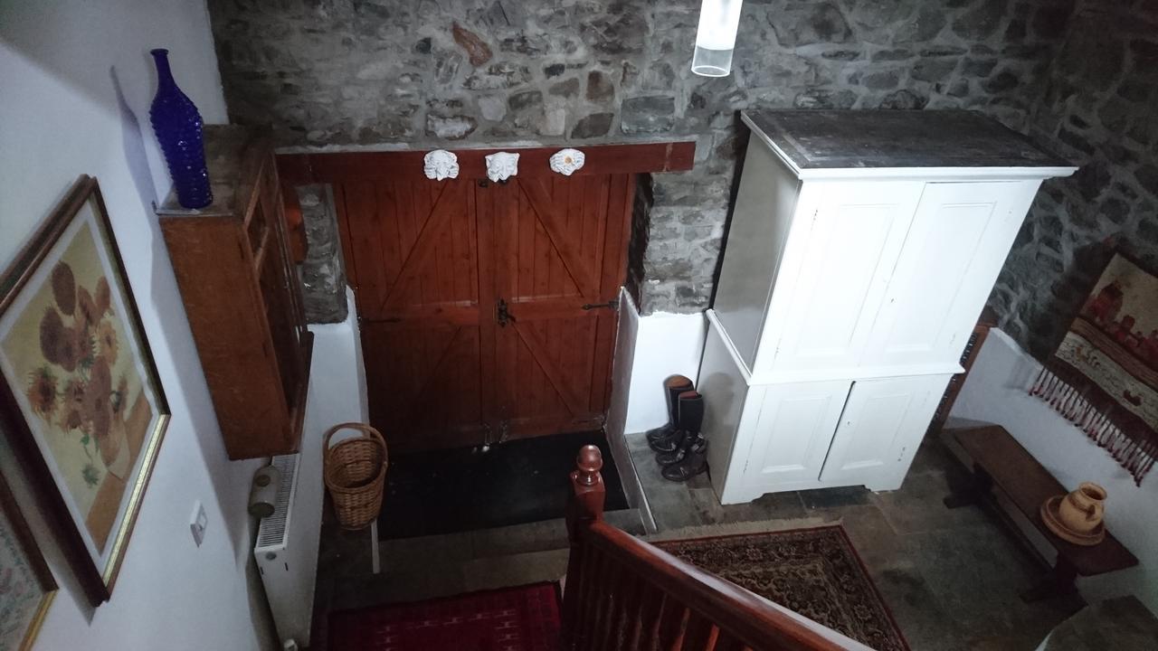 Middle Mill Bed & Breakfast Kidwelly Bagian luar foto