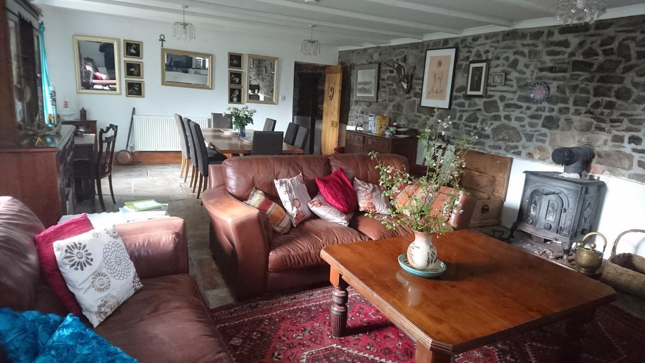 Middle Mill Bed & Breakfast Kidwelly Bagian luar foto